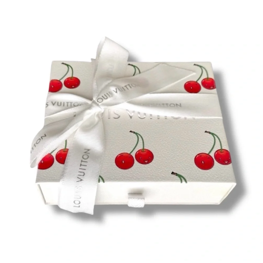 🆕🍒LV x Murakami 20th Anniv. Cherry Motif Gift Box SET + Superflat Stickers SET
